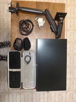 Complete Minimalist Desk Setup – LG 27” 4K Monitor + Logitech MX + Monitor Arm