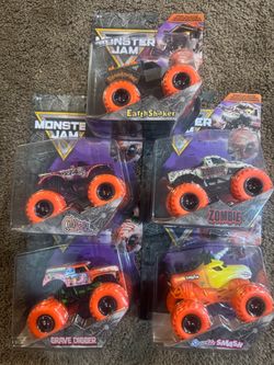 Monster Jam Halloween Spooky Collection