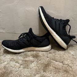 Adidas Ultra Boost Continental, Black & White, Size 10.5