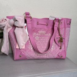 Juice Couture Pink Daydreamer Tote .