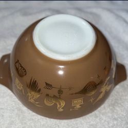 Pyrex 442 Cinderella 1.5 Quart Bowl Gold Ovenware Vintage 