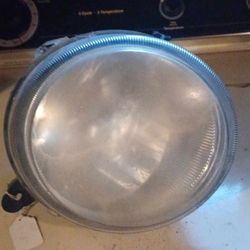 08 Patriot Right Headlight 