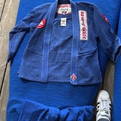 Gracie Barra Gui 