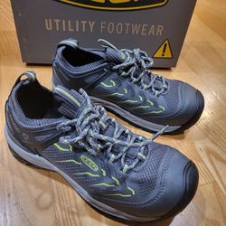 KEEN Utility Women's Flint 2 Sport Low Composite Toe Work Shoes, Size 6.5 M