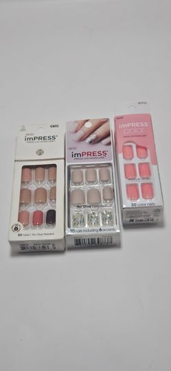 Impress (press on manicure)