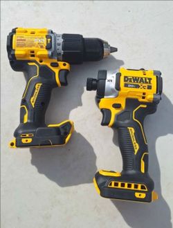DeWalt 20V XR Brushless Drill & Impact Driver Set