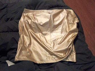 GOLD SKIRT