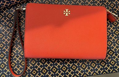 TORY BURCH Emerson Wristlet Pouch