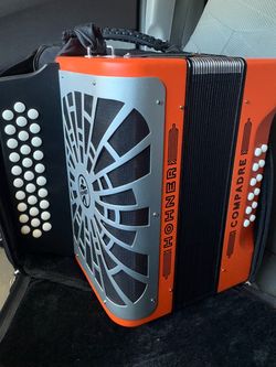 Acordeón Hohner  Compadre  Tono De Fa