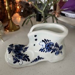 Vintage Dutch Hand painted Ceramic Boot, From 1960s