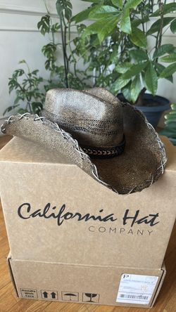 NIB Quality Cowboy Hat with Metal Chain Detail