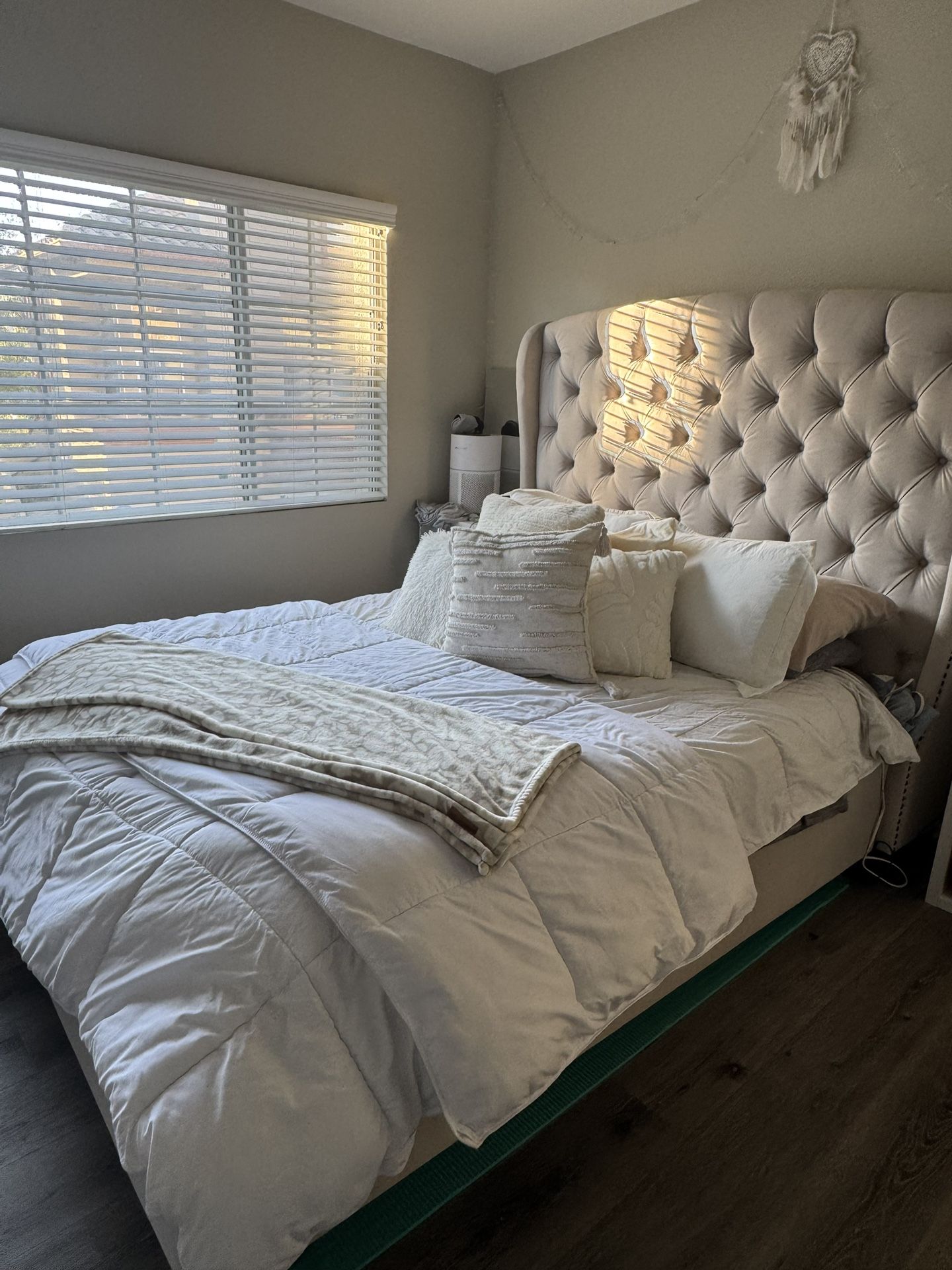 Queen Upholstered Bed frame 