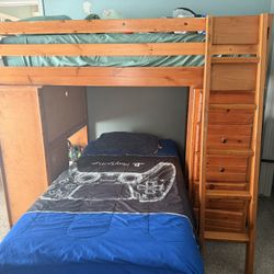 Two Beds Olnly 1 Mattress 