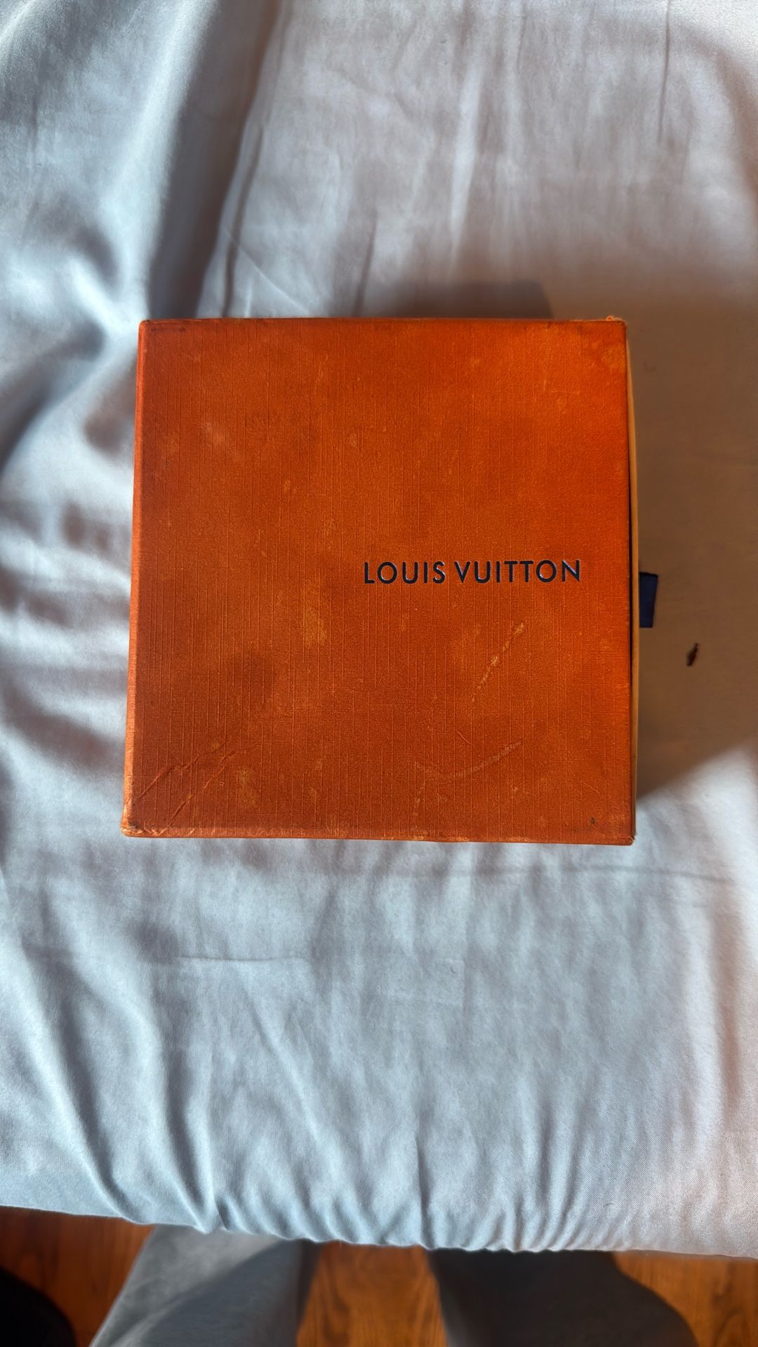 LOUIS VUITTON belt