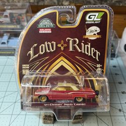 Lowrider Green light 