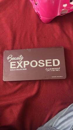 Makeup pallets
