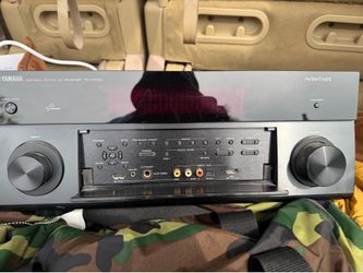 Yamaha Receiver ( High-end) with HDMI inputs