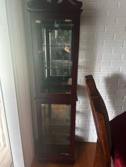Curio cabinet