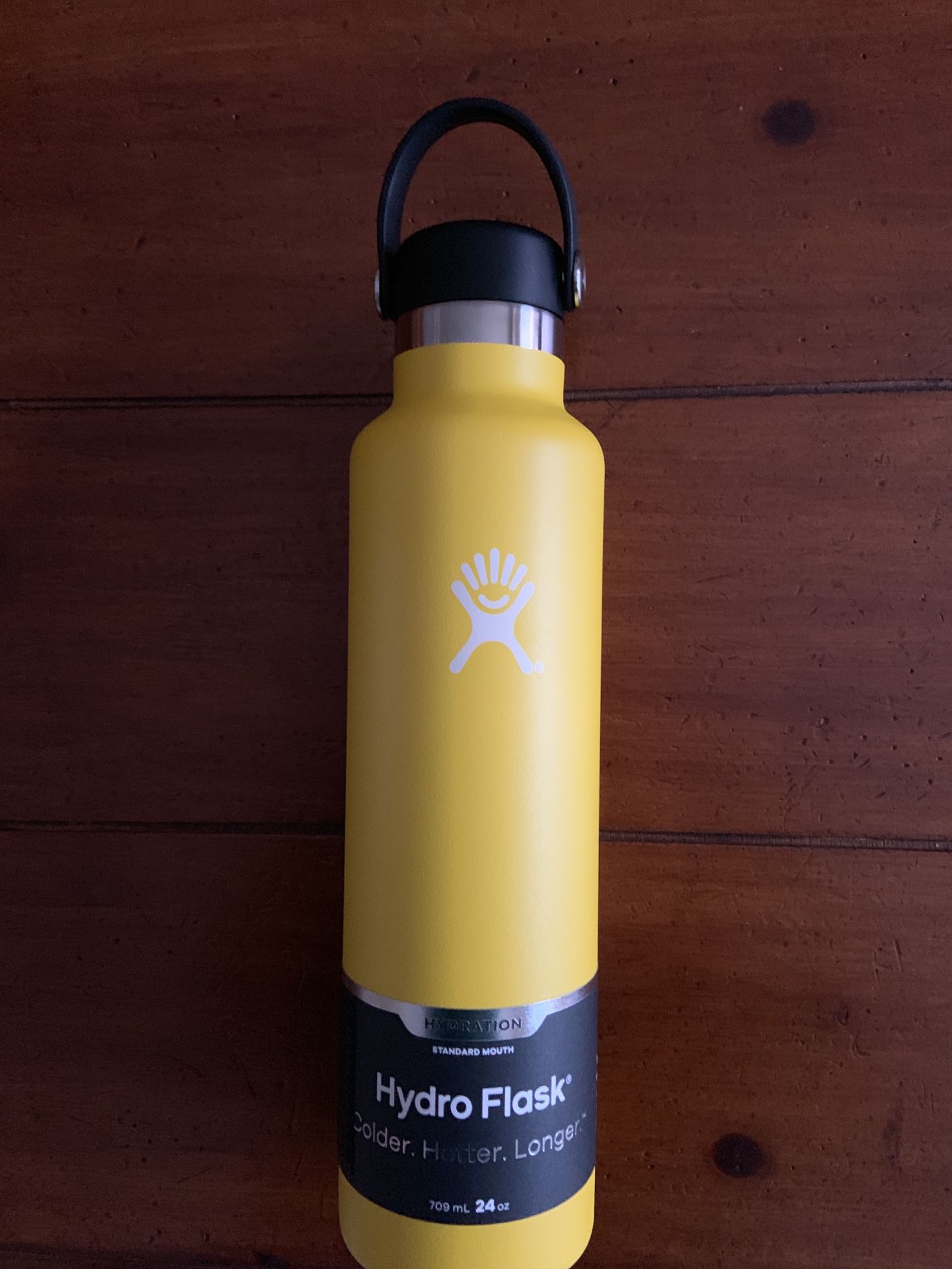 Hydro flask 24oz yellow