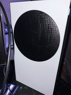 Xbox series S with attachable screen