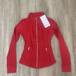 Lululemon red define jacket with gold zipper