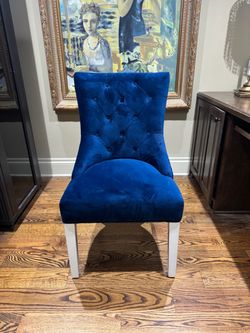 Blue Velvet Tufted Accent Chair