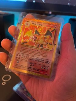 Pokemon 30th Anniversary Charizard