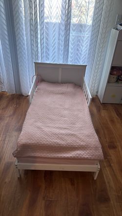 Toddy bed with Mattress