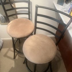 Swivel Bar Stools