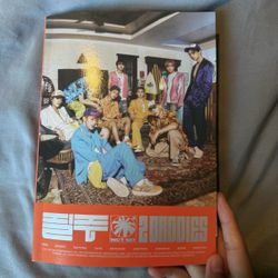nct 2 baddies album (orange version)
