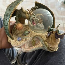 Wizard And Dragon Music Globe 