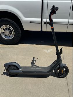 Segway E2 Pro Electric Scooter foldable folding SAVE $203 off 45% discount