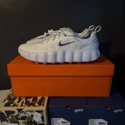 Nike Mind 002 Metallic White