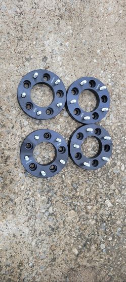 Wheel Adapters 5x5 To 5x135 