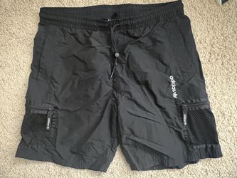 Adidas Shorts Men’s Sz L