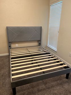 Bed frame- Full size