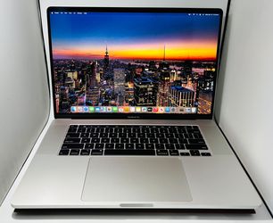 Apple MacBook Pro 16” 2019 2.6GHz 6-Core i7 32GB RAM 512GB Radeon Pro 5300M 4GB Graphics