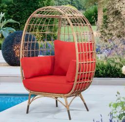 Indoor/Outdoor Egg Lounge Chair