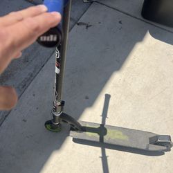 Black Kick Scooter