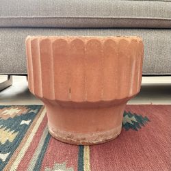 Bauer Biltmore Terracotta Planter Pot