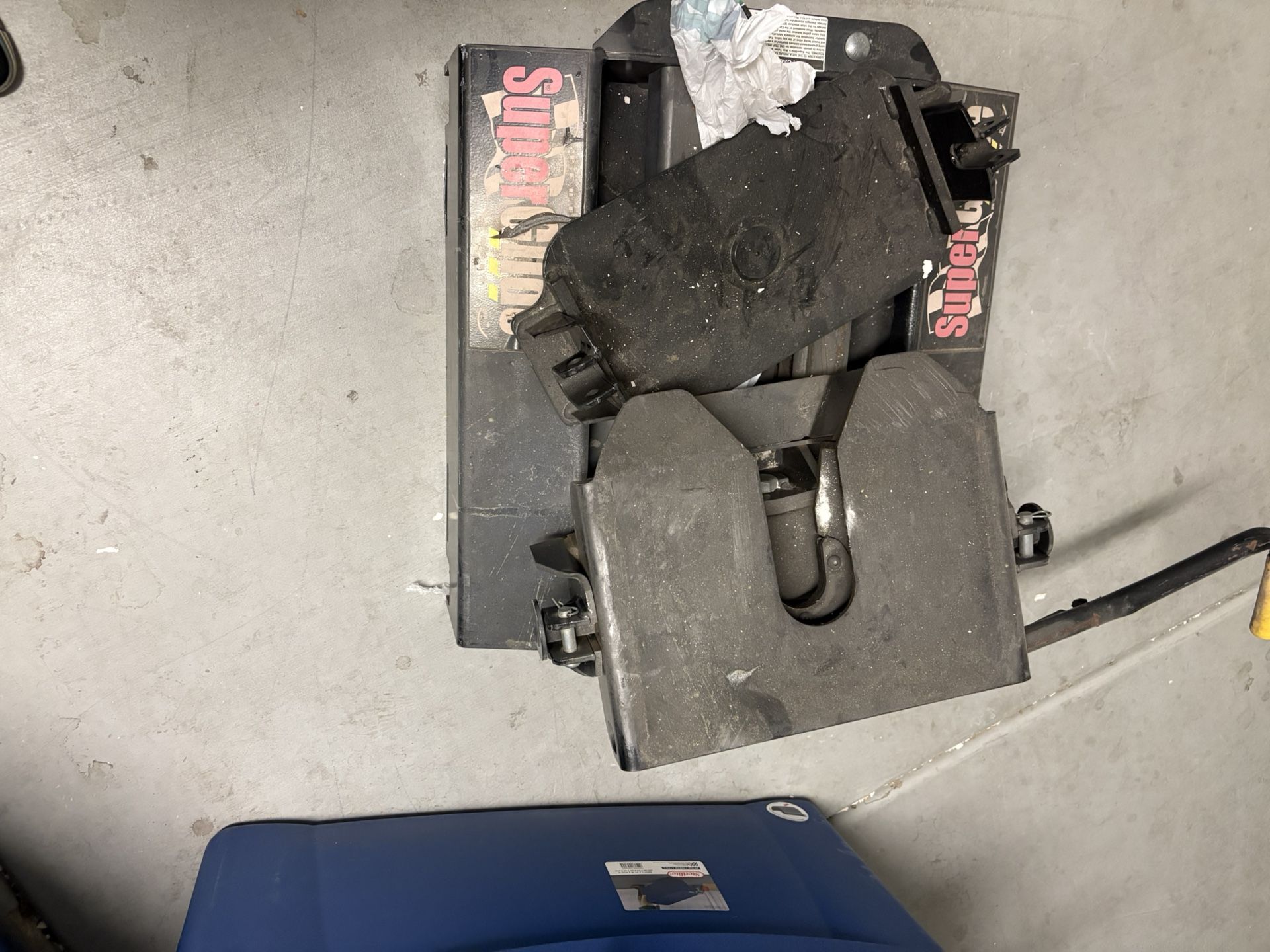 Fifth wheel hitch performance superglide 4400 