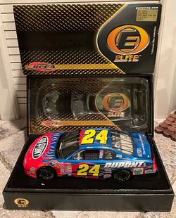 Jeff Gordon #24 DuPont 2001 1/24 Monte Carlo Elite