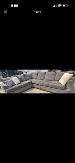 Sectional couch