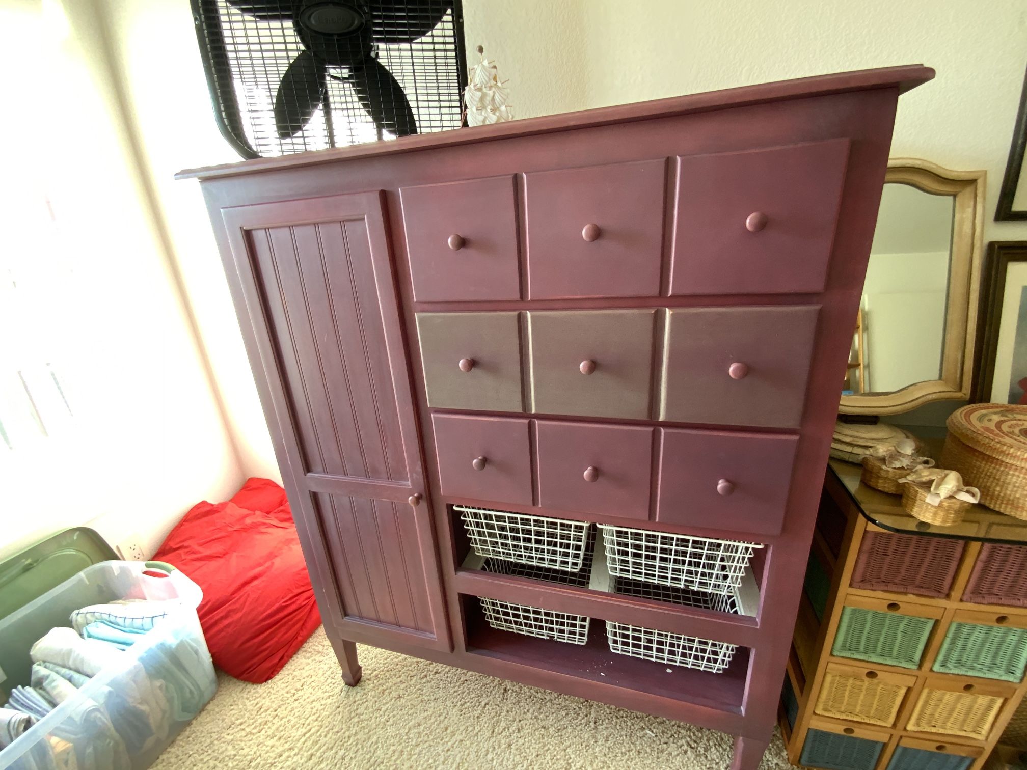Hall Chest-Free