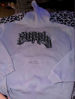 Sweater small