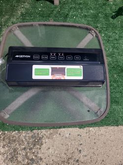 Geryon Vacuum Sealer Machine