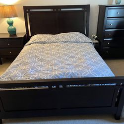 Like new Macy’s solid wood three piece bedroom set $499 OBO