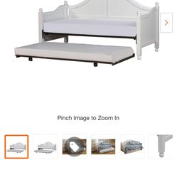 White trundle Bed 