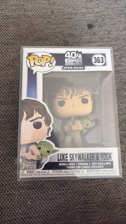 Luke Skywalker and Yoda Funko pop 363