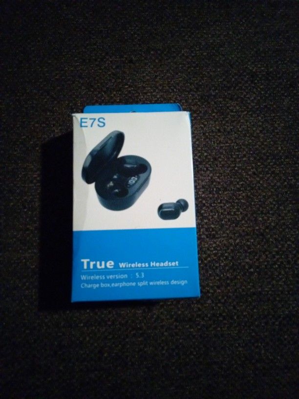 Wireless Ear Buds